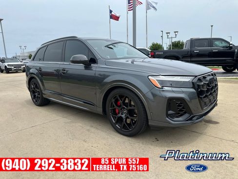 Used 2025 Audi SQ7 Prestige w/ Prestige Package AWD/4WD image 7