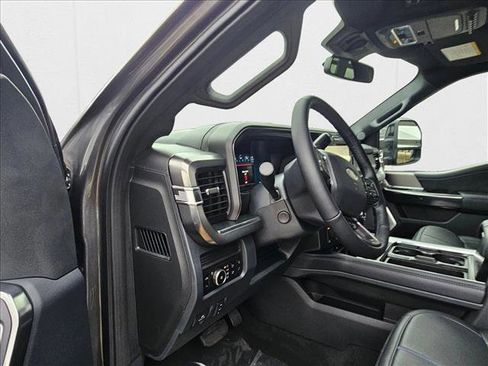 New 2026 Ford F350 Platinum image 3