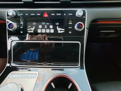 Used 2026 Genesis GV80 2.5T AWD/4WD image 25