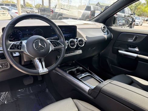 Certified 2025 Mercedes-Benz GLA 250 image 15