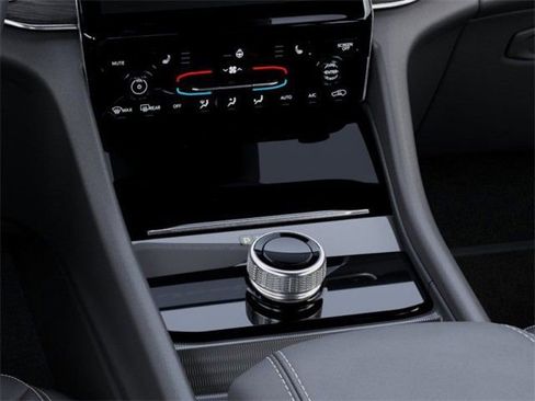 New 2025 Jeep Grand Cherokee Limited image 24