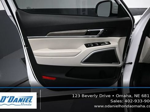 Used 2021 Kia Telluride SX w/ SX Prestige Package AWD/4WD image 23