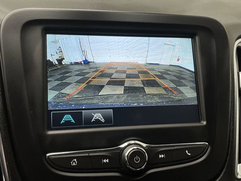 Used 2018 Chevrolet Malibu LT image 5