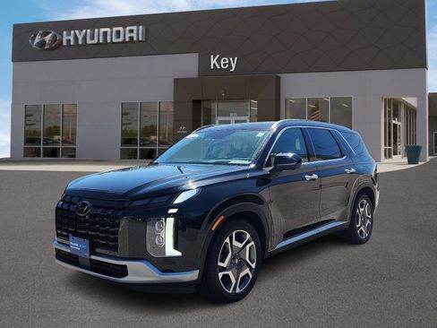 Used 2024 Hyundai Palisade Limited AWD/4WD image 7