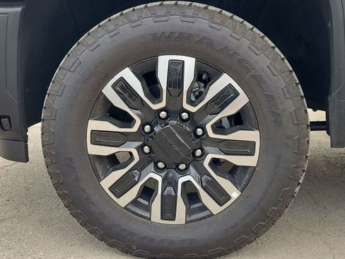 New 2026 GMC Sierra 2500 Denali Ultimate image 34