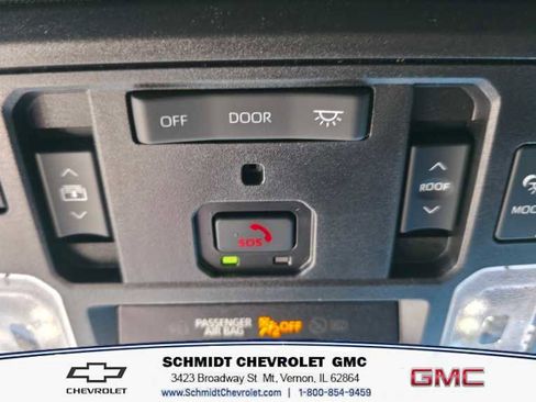 Used 2025 Toyota Tundra Platinum w/ TRD Off-Road Package image 17