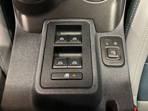 Used 2023 Ford Bronco Outer Banks image 14