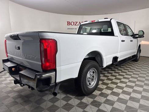 New 2026 Ford F250 XL w/ XL Chrome Package image 7