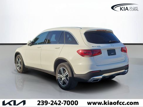 Used 2020 Mercedes-Benz GLC 300 image 4