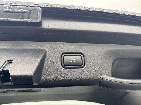 Used 2022 Hyundai Tucson Limited image 47