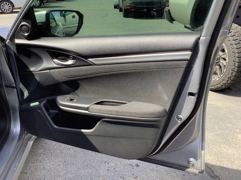 Used 2020 Honda Civic EX image 31