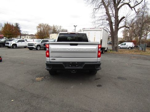 Used 2022 Chevrolet Silverado 1500 W/T w/ WT Value Package image 7