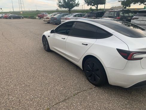 Used 2024 Tesla Model 3 Standard Range RWD image 7