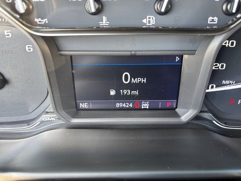 Used 2021 GMC Sierra 1500 Elevation w/ X31 Off-Road Package image 11