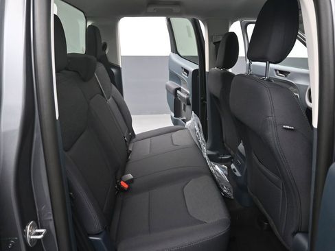 New 2026 Ford Maverick XL image 10