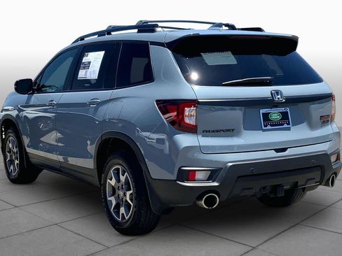 Used 2023 Honda Passport TrailSport image 11