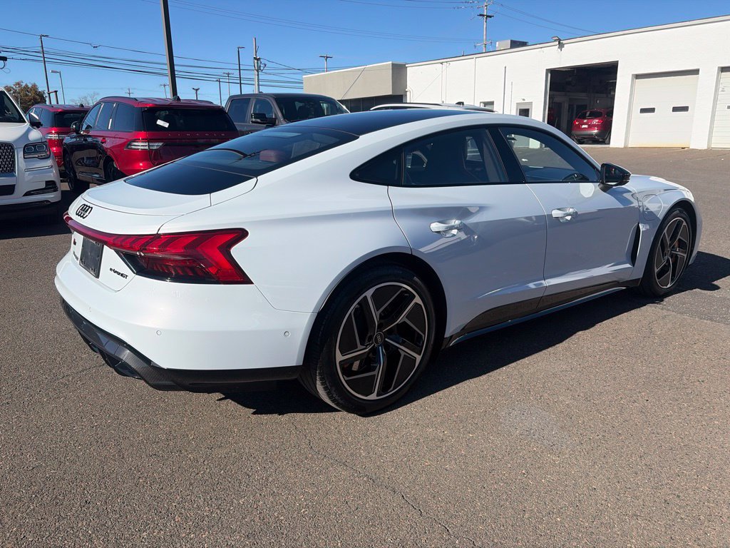 Used 2024 Audi RS e-tron GT w/ Carbon Performance Package AWD/4WD image 6