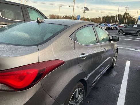 Used 2014 Hyundai Elantra Limited w/ Option Group 03 image 6