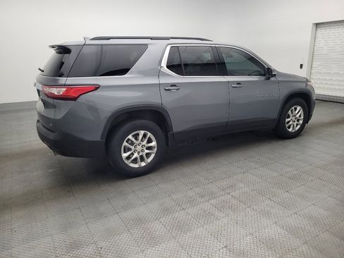 Used 2021 Chevrolet Traverse LT image 10