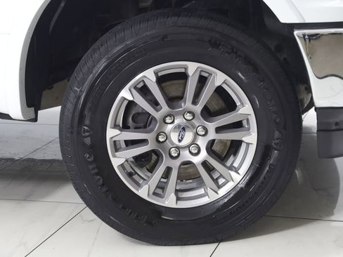 Used 2019 Ford F150 Lariat AWD/4WD image 14