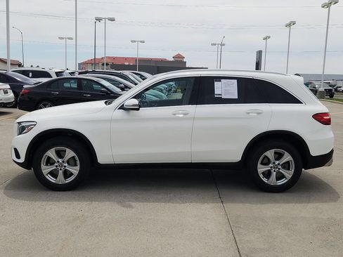 Used 2018 Mercedes-Benz GLC 300 4MATIC image 38