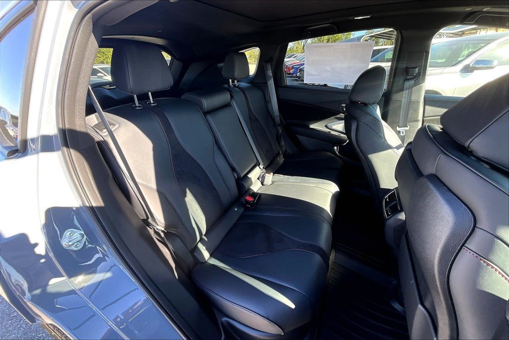 New 2026 Acura RDX w/ Advance Package AWD/4WD image 9