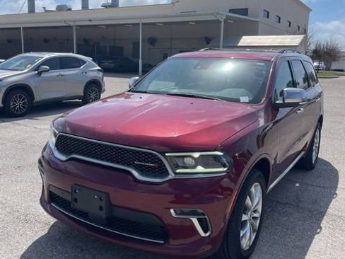 Used 2023 Dodge Durango Citadel image 1