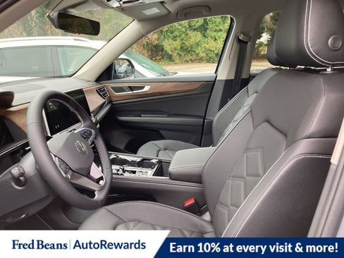 New 2026 Volkswagen Atlas SE image 11