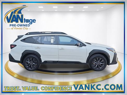 Certified 2025 Subaru Outback Onyx Edition XT image 5