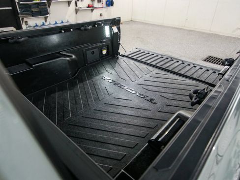 Used 2021 Toyota Tacoma TRD Pro AWD/4WD image 36