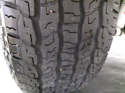 Certified 2025 Chevrolet Silverado 1500 RST w/ Z71 Off-Road Package image 37