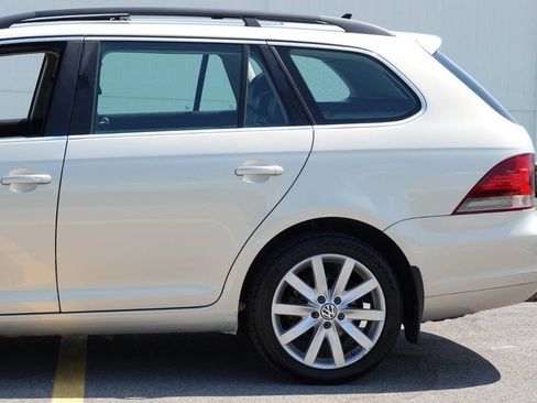 Used 2012 Volkswagen Jetta TDI FWD image 14