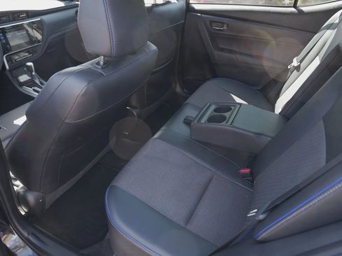 Used 2017 Toyota Corolla SE image 8