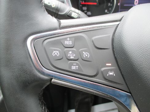 Used 2024 Chevrolet Equinox LT FWD image 22