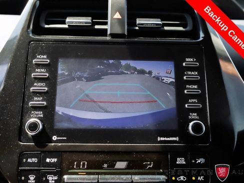 Used 2022 Toyota Prius LE AWD/4WD image 4