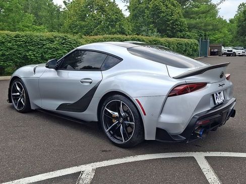 Used 2022 Toyota Supra Premium w/ Driver Assist Package RWD image 4