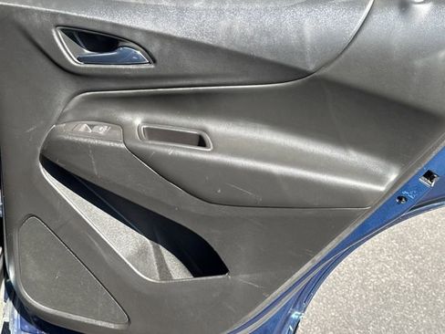 Used 2020 Chevrolet Equinox LT image 19