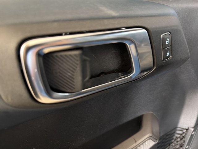 Used 2022 Ford Bronco Outer Banks AWD/4WD image 9