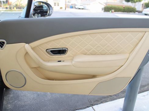 Used 2016 Bentley Continental GT AWD/4WD image 36
