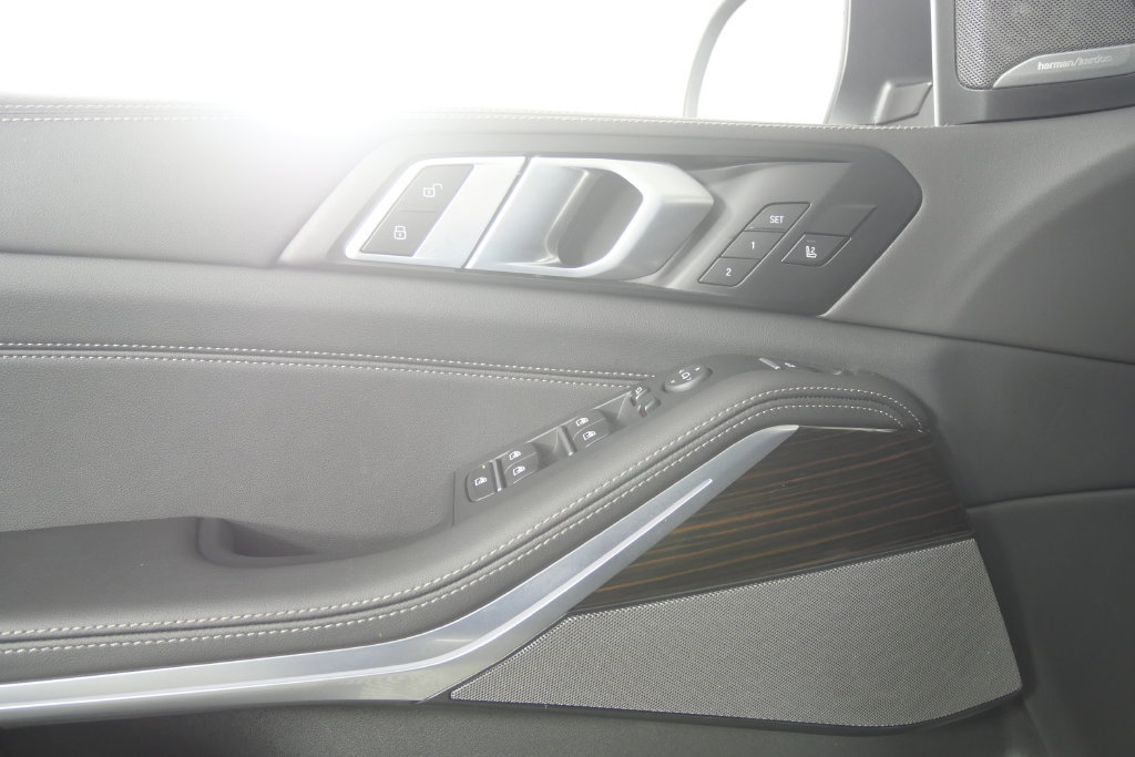 Certified 2026 BMW X5 xDrive40i AWD/4WD image 9