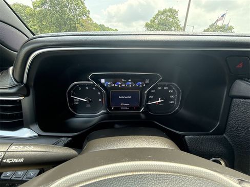 Certified 2021 GMC Yukon Denali image 11