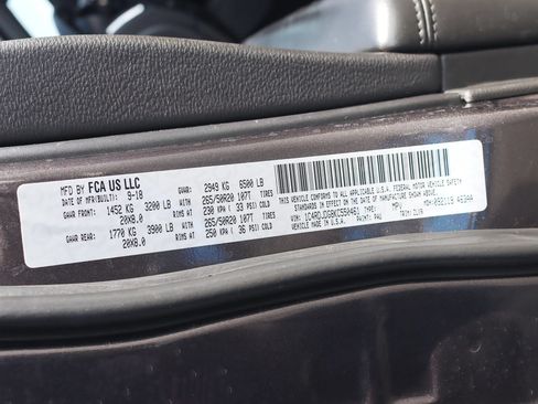 Used 2019 Dodge Durango GT AWD/4WD image 42