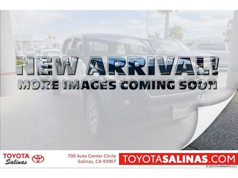 Used 2019 Toyota Tacoma SR5 AWD/4WD image 1