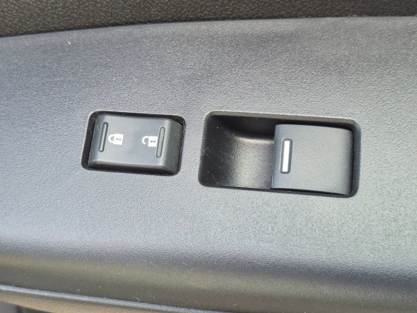 Used 2016 Honda CR-V SE image 35