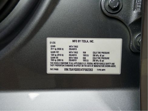 Used 2026 Tesla Model Y Long Range AWD/4WD image 39