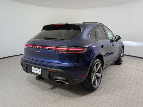 New 2026 Porsche Macan AWD/4WD image 9