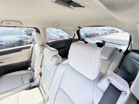 Used 2025 Honda Odyssey EX-L image 30