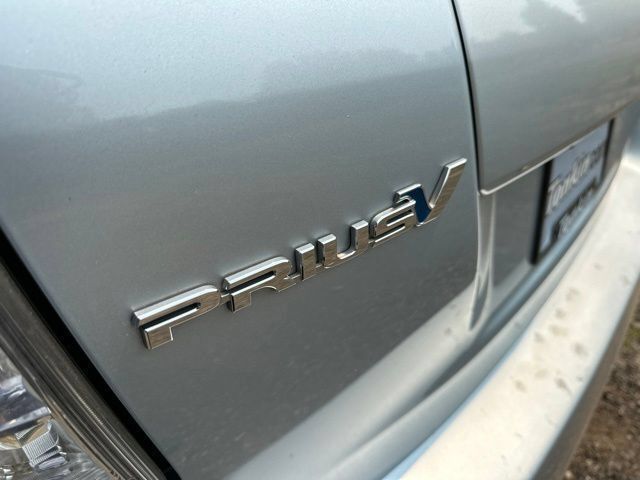 Used 2012 Toyota Prius V Five FWD image 22