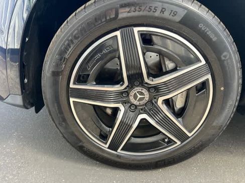 Certified 2024 Mercedes-Benz GLC 300 4MATIC image 10