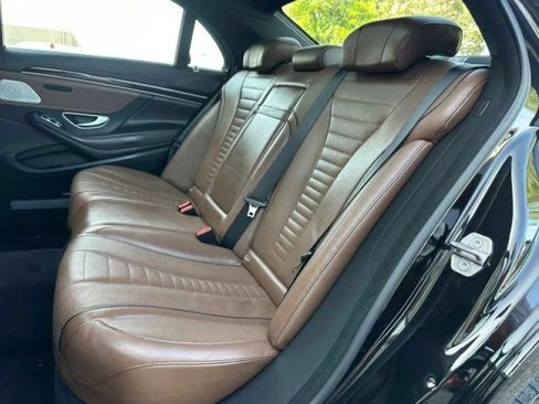 Used 2020 Mercedes-Benz S 560 4MATIC Sedan image 25